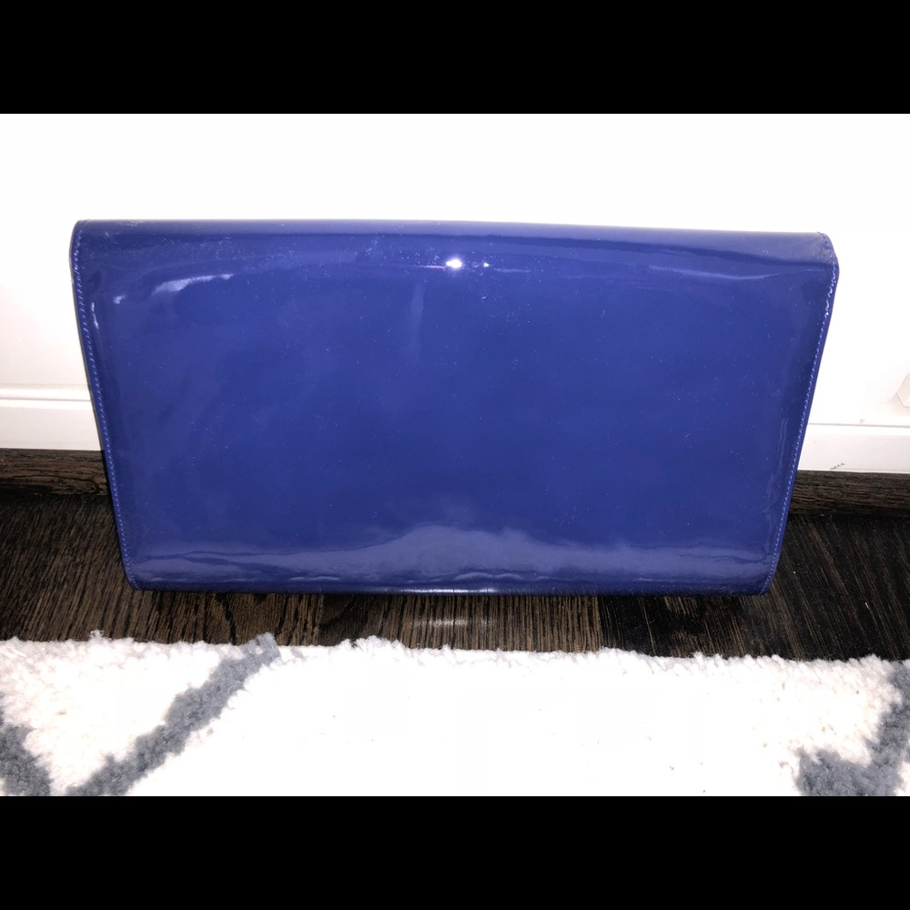 YSL Belle Du Jour Large Clutch - Picture 2 of 5